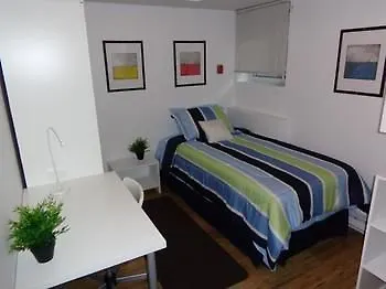 Adib Apartments - 362 Friel St, Unit 2 Otawa